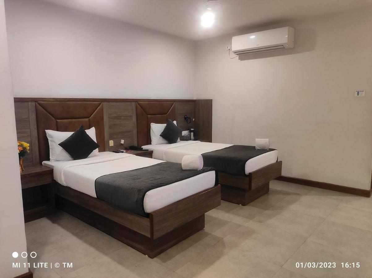 Hotel K79 Jamshedpur Exterior foto