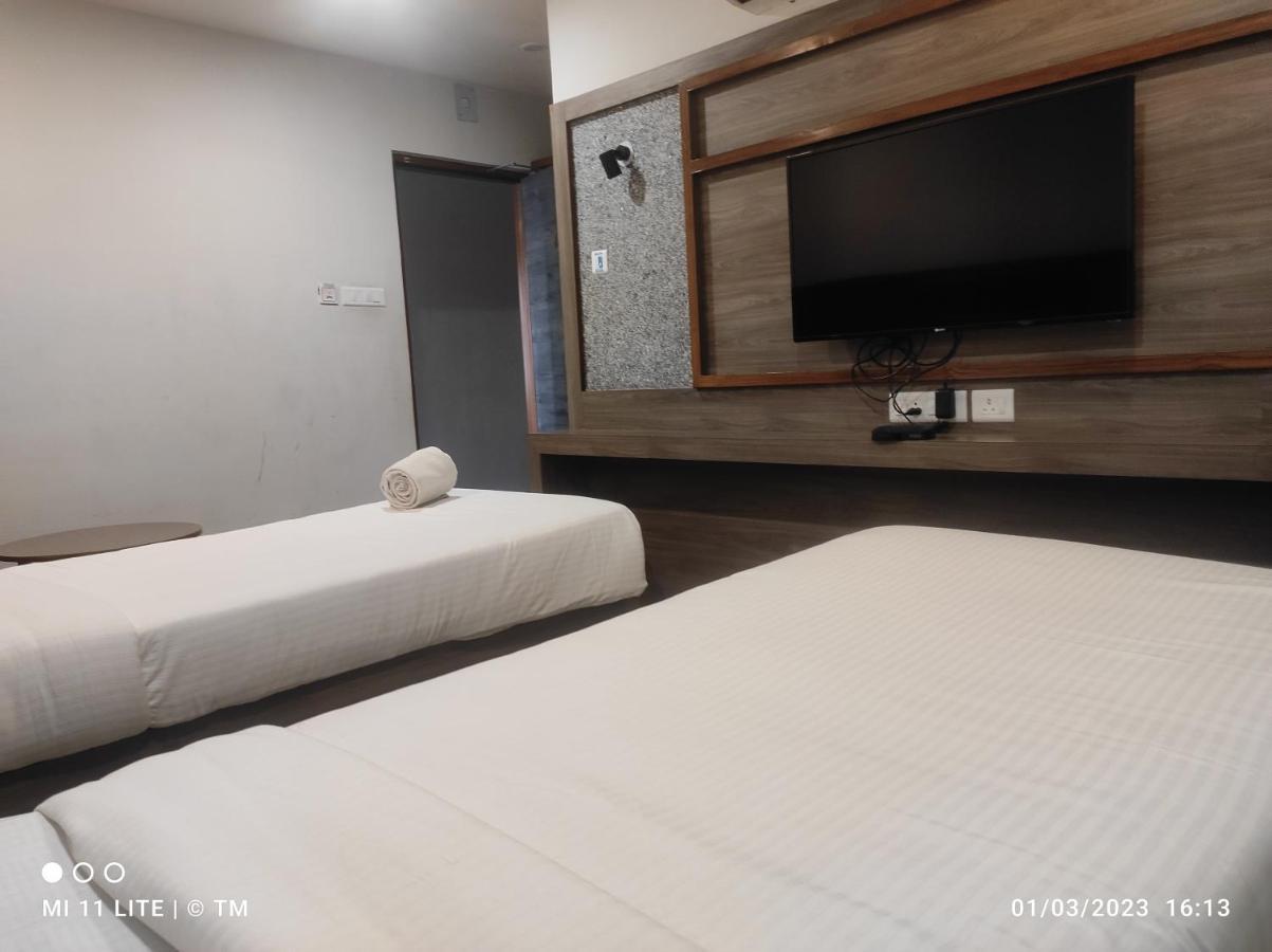 Hotel K79 Jamshedpur Exterior foto